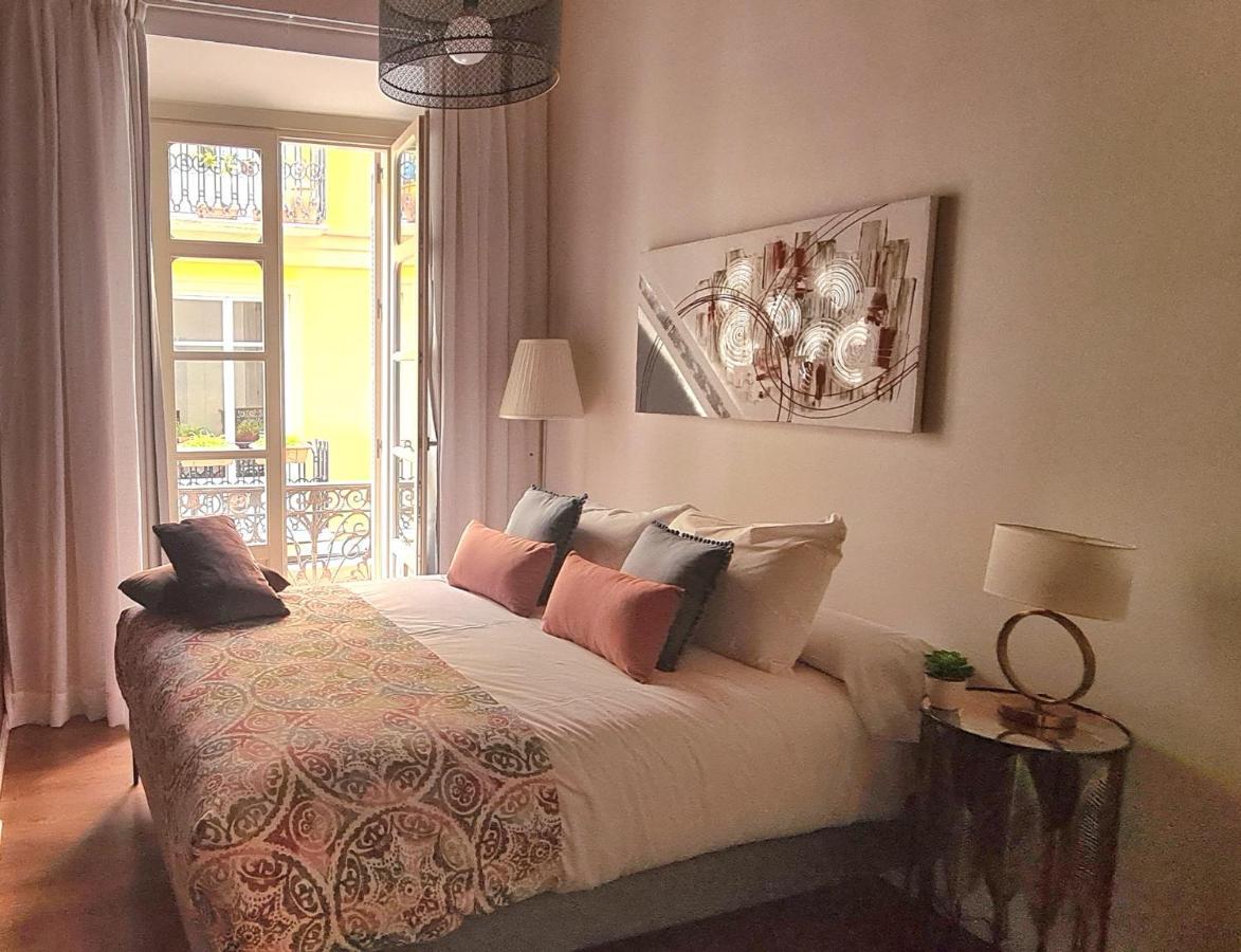 Apartamento Vina P. Malaga Centro Екстериор снимка