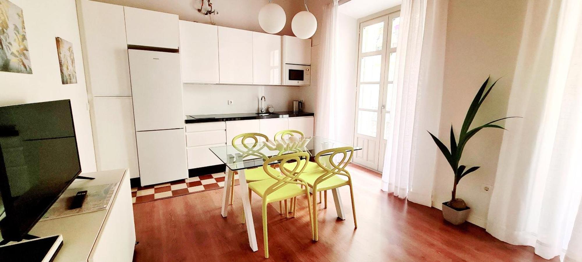 Apartamento Vina P. Malaga Centro Екстериор снимка